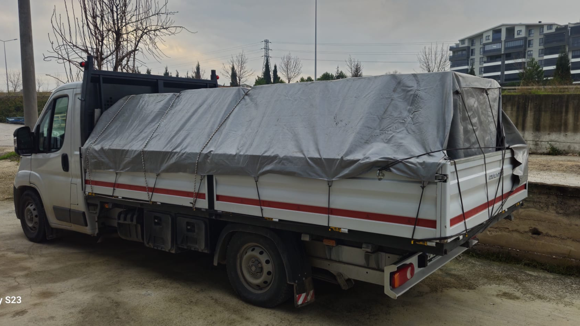 Bursa Halil Nakliyat Kamyon